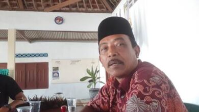 Photo of Tak Ikut  Rapat  Seorang Warga Trisono  Buat Gaduh Medsos  Tentang   Kursi  Rt