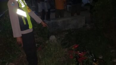 Photo of Diduga Akibat Kecelakaan Tunggal, Satu Pelajar Tewas di Lokasi