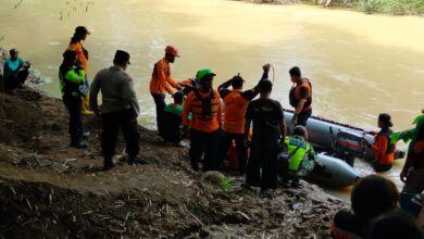 Photo of Korban Laka Air Jetis Ditemukan Meninggal di Sungai Sekayu Ponorogo
