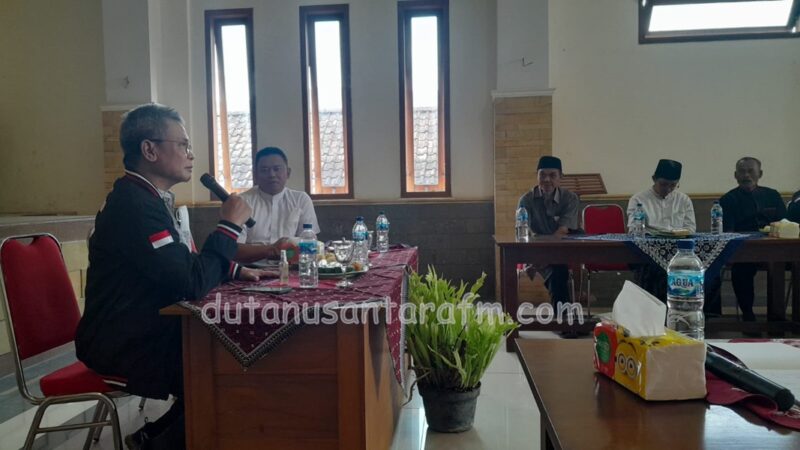 Johan Budi Sapto Pribowo anggota DPR RI berpesan kepada masyarakat Klepu Kecamtan Sokoo, Kamis ( 15/06/2023)  
